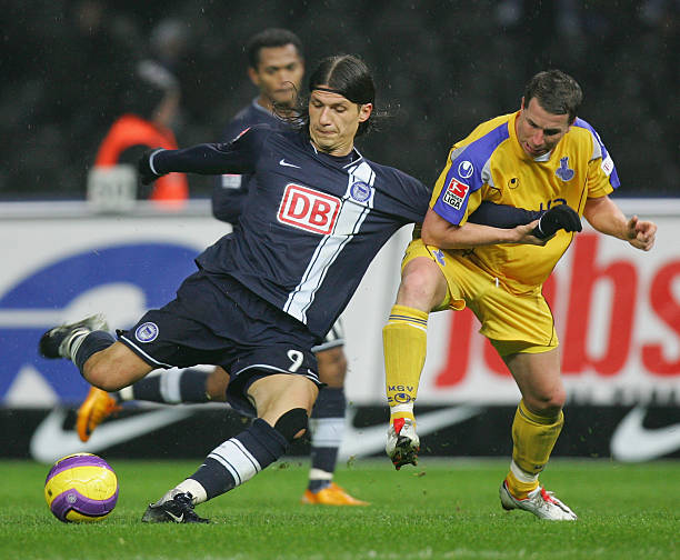 保持了他们 保持了他们