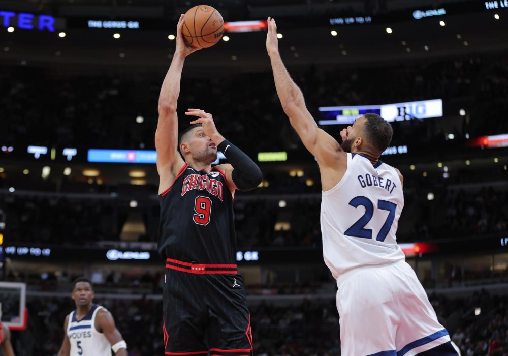 而后卫线上 而后卫线上